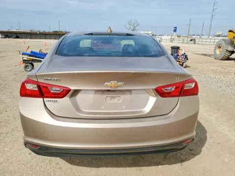 More photos of 2018 Chevrolet Malibu LT at RS Motors, IN