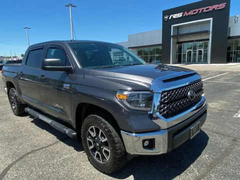 Gray 2018 Toyota Tundra SR5 5.7L V8 CrewMax 4WD for sale in Indianapolis, IN