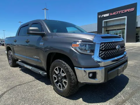 Photos of 2018 Toyota Tundra SR5 5.7L V8 CrewMax 4WD for sale in Indianapolis, IN at RS Motors