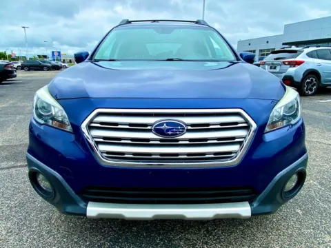More photos of 2017 Subaru Outback 3.6R Limited at RS Motors, IN