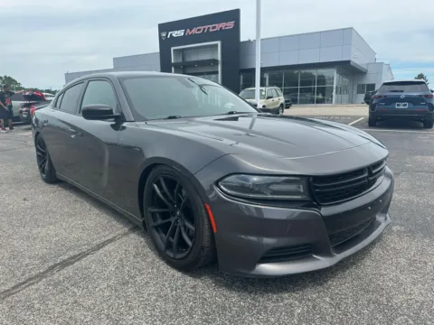 Photos of 2019 Dodge Charger SXT for sale in Indianapolis, IN at RS Motors