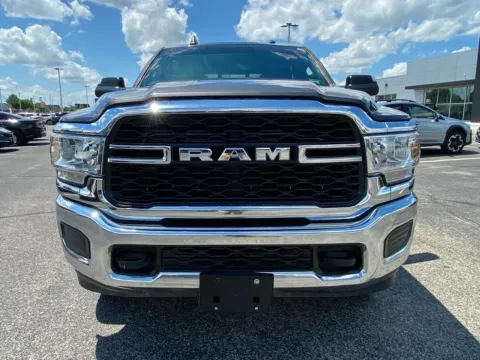 More photos of 2021 RAM 2500 Tradesman Crew Cab SWB 4WD at RS Motors, IN