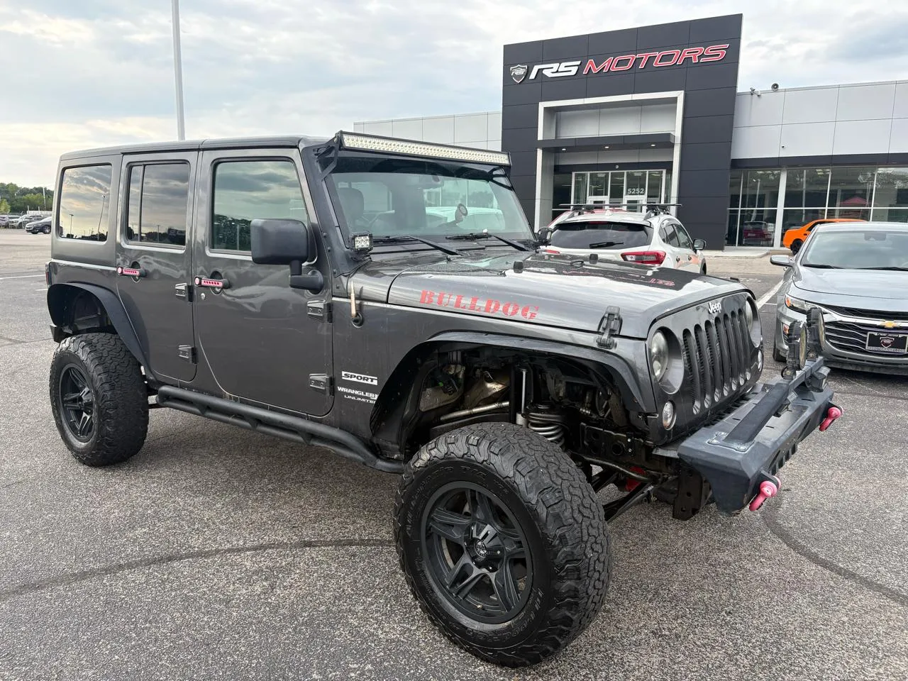 Gray 2018 Jeep Wrangler JK Unlimited Sport 4WD for sale in Indianapolis, IN