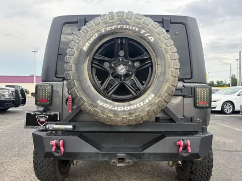More photos of 2018 Jeep Wrangler JK Unlimited Sport 4WD at RS Motors, IN