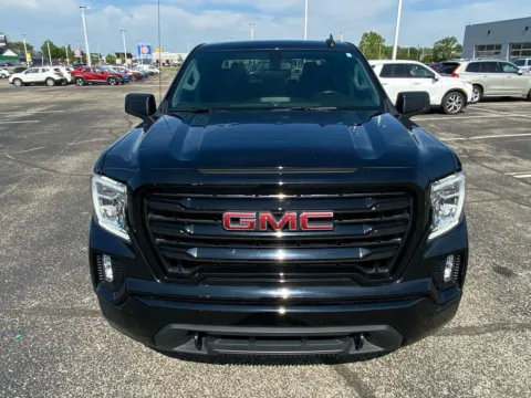 More photos of 2022 GMC Sierra 1500 Limited Elevation Crew Cab 4WD at RS Motors, IN