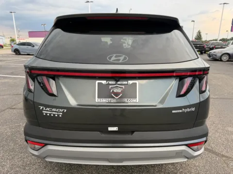 More photos of 2025 Hyundai Tucson SEL Convenience Hybrid AWD at RS Motors, IN