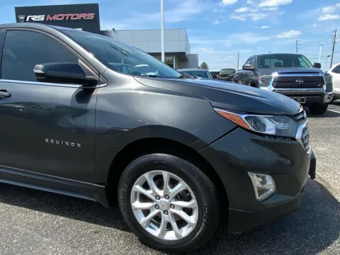 More photos of 2018 Chevrolet Equinox LT 2WD at RS Motors, IN