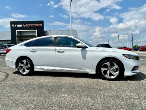 More photos of 2018 Honda Accord EX CVT at RS Motors, IN