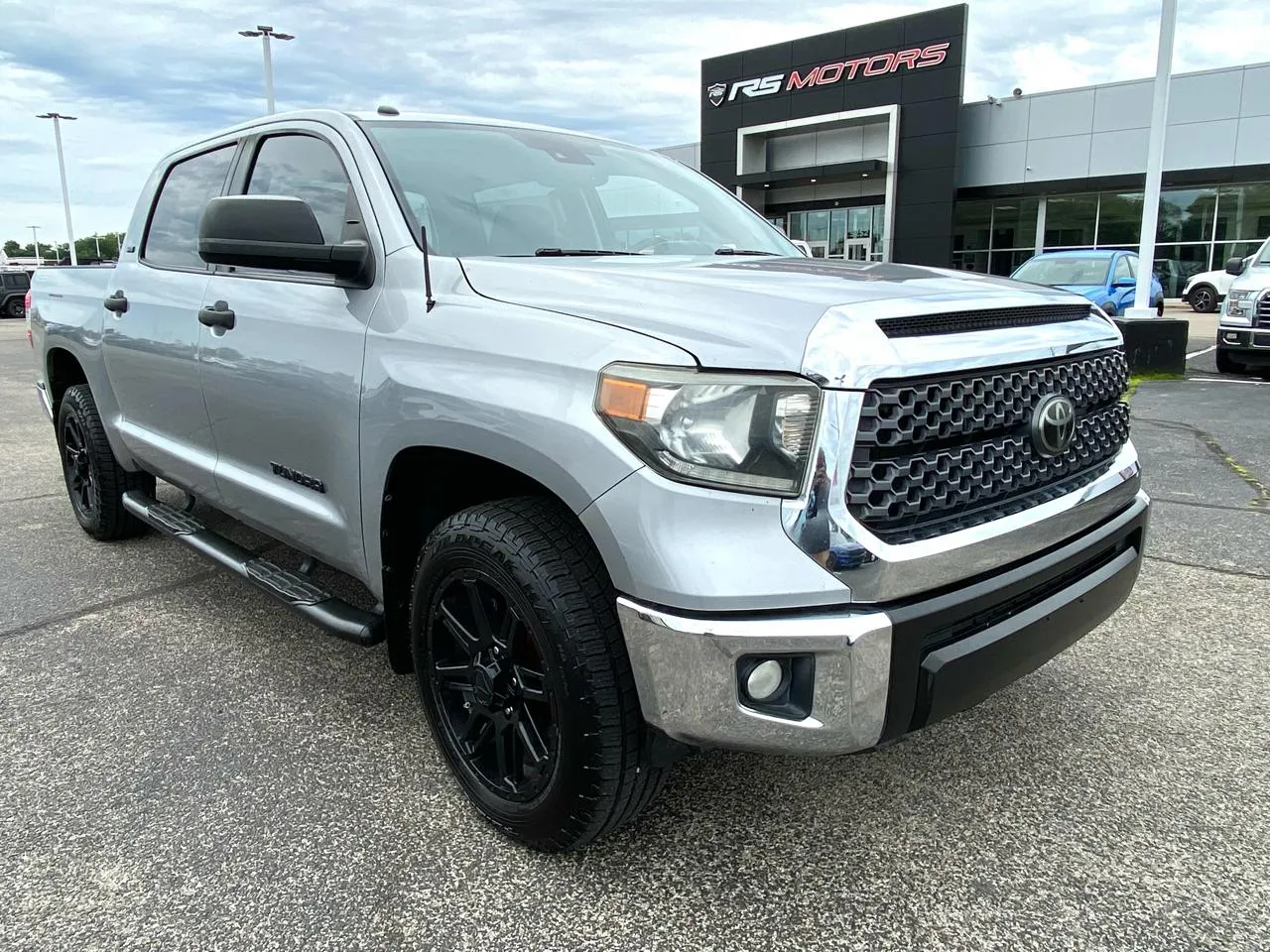 2019 Toyota Tundra SR5 4.6L V8 CrewMax 2WD for sale in Indianapolis, IN
