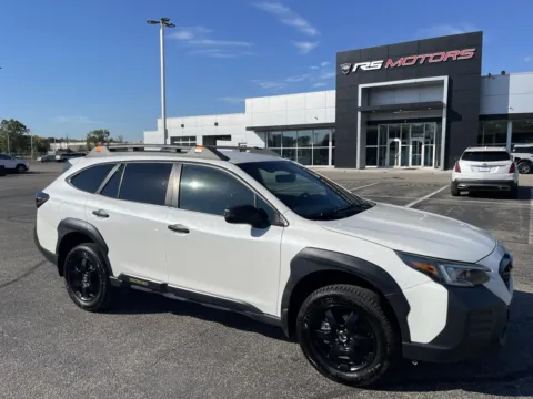 White 2022 Subaru Outback Wilderness for sale in Indianapolis, IN