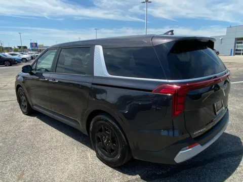 Another view of 2026 Kia Carnival LXS for sale in Indianapolis, IN at RS Motors