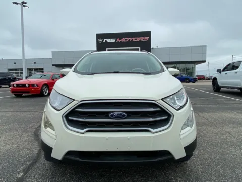 More photos of 2020 Ford EcoSport SE at RS Motors, IN