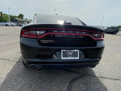 More photos of 2019 Dodge Charger Police at RS Motors, IN