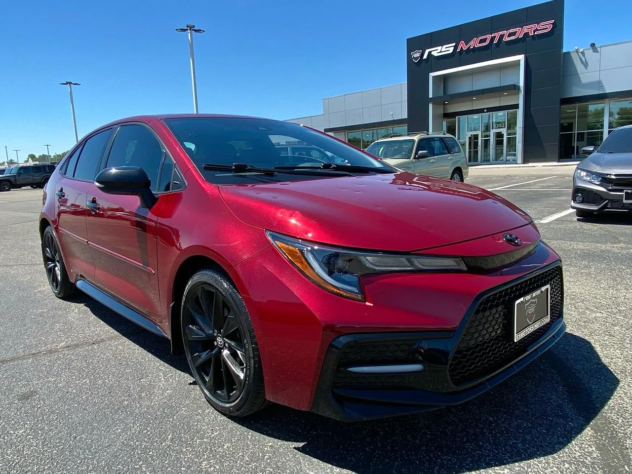 Red 2022 Toyota Corolla SE for sale in Indianapolis, IN