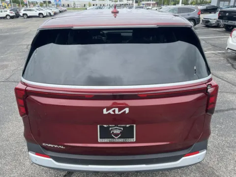 More photos of 2026 Kia Carnival LXS at RS Motors, IN