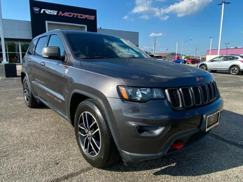 Photos of 2018 Jeep Grand Cherokee Trailhawk 4WD for sale in Indianapolis, IN at RS Motors