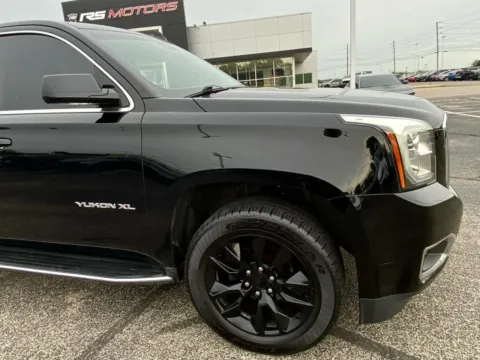 Another view of 2019 GMC Yukon XL SLT 2WD for sale in Indianapolis, IN at RS Motors