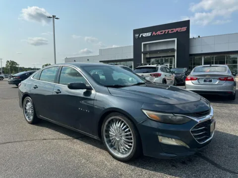 Photos of 2021 Chevrolet Malibu LT for sale in Indianapolis, IN at RS Motors