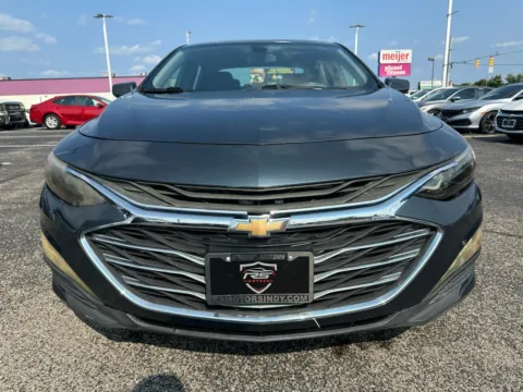 More photos of 2021 Chevrolet Malibu LT at RS Motors, IN