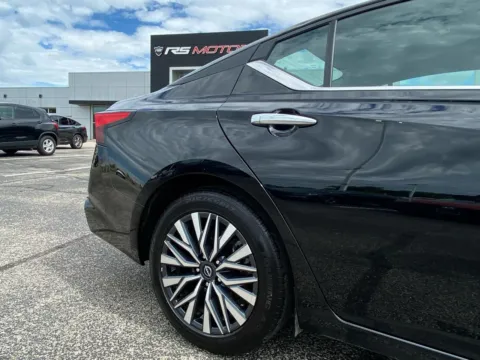 More photos of 2025 Nissan Altima 2.5 SV at RS Motors, IN