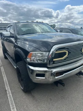 More photos of 2017 RAM 2500 Tradesman Crew Cab SWB 4WD at RS Motors, IN