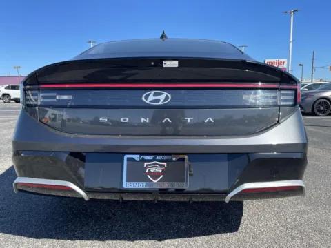 More photos of 2025 Hyundai Sonata SEL at RS Motors, IN