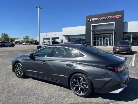Another view of 2025 Hyundai Sonata SEL for sale in Indianapolis, IN at RS Motors