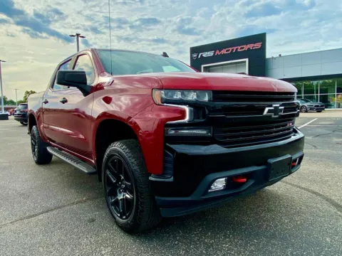 Photos of 2021 Chevrolet Silverado 1500 LT Trail Boss Crew Cab 4WD for sale in Indianapolis, IN at RS Motors