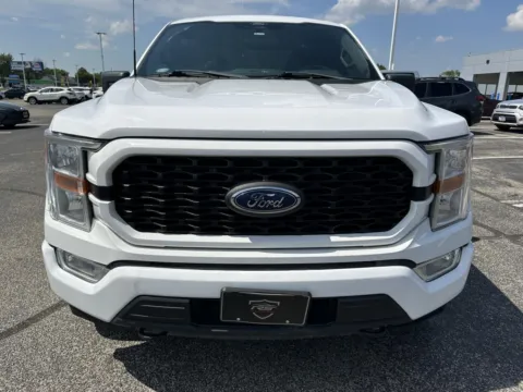 More photos of 2022 Ford F-150 STX SuperCrew 4WD at RS Motors, IN