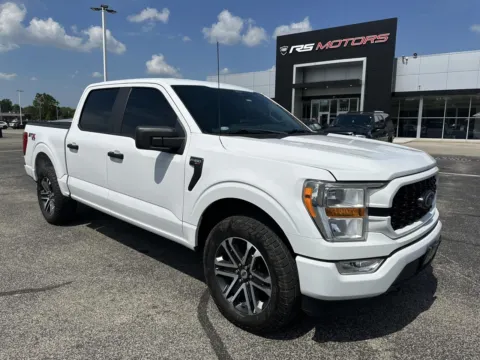 White 2022 Ford F-150 STX SuperCrew 4WD for sale in Indianapolis, IN