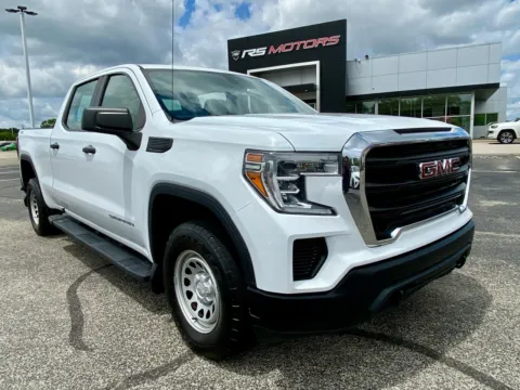 White 2020 GMC Sierra 1500 Base Crew Cab Long Box 4WD for sale in Indianapolis, IN