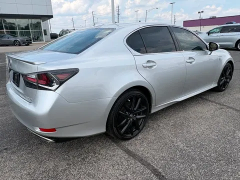 More photos of 2018 Lexus ES 350 Sedan at RS Motors, IN