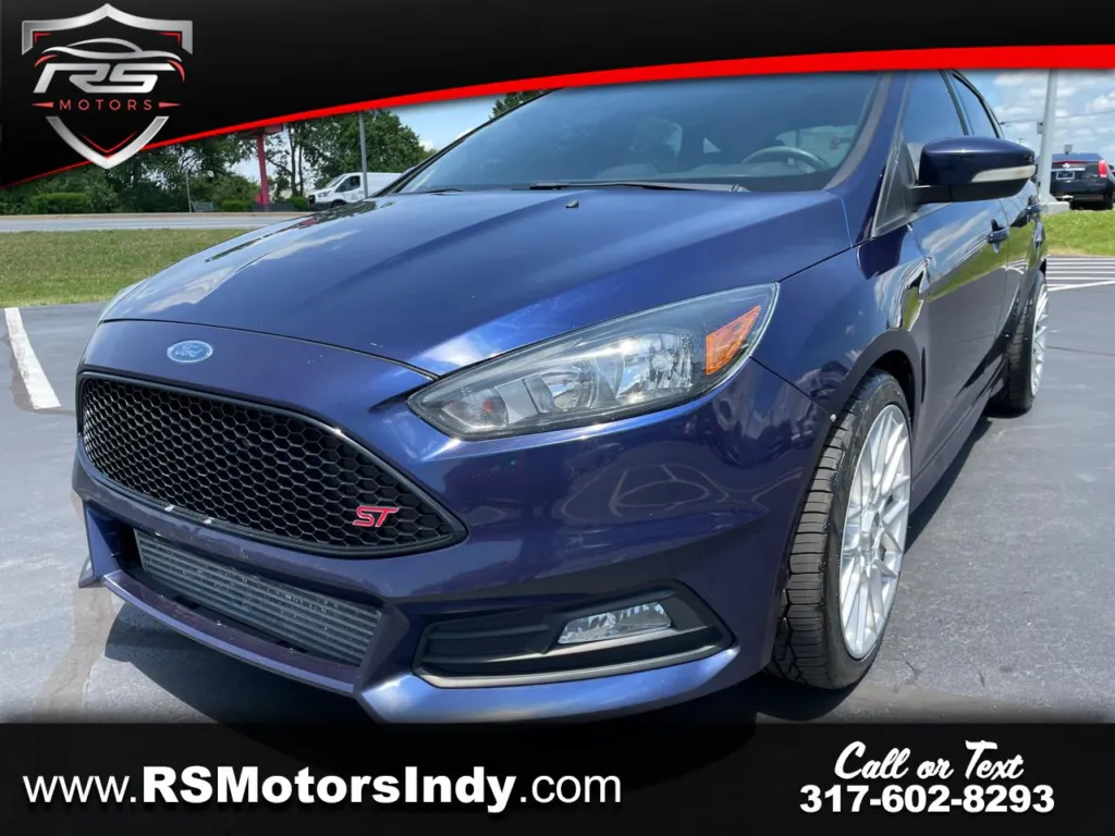 2017 Ford Focus ST Hatch for sale in Indianapolis, IN