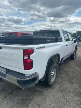 More photos of 2021 Chevrolet Silverado 2500HD Work Truck Crew Cab Long Box 4WD at RS Motors, IN