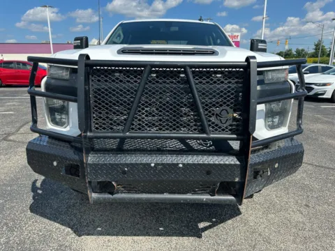 More photos of 2021 Chevrolet Silverado 2500HD Work Truck Crew Cab Long Box 4WD at RS Motors, IN