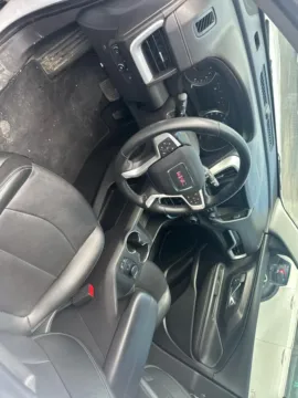 More photos of 2024 GMC Terrain SLT AWD at RS Motors, IN