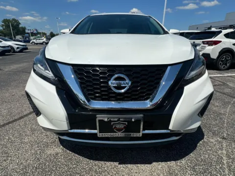 More photos of 2019 Nissan Murano S at RS Motors, IN