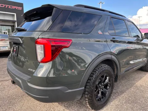 More photos of 2022 Ford Explorer Timberline AWD at RS Motors, IN