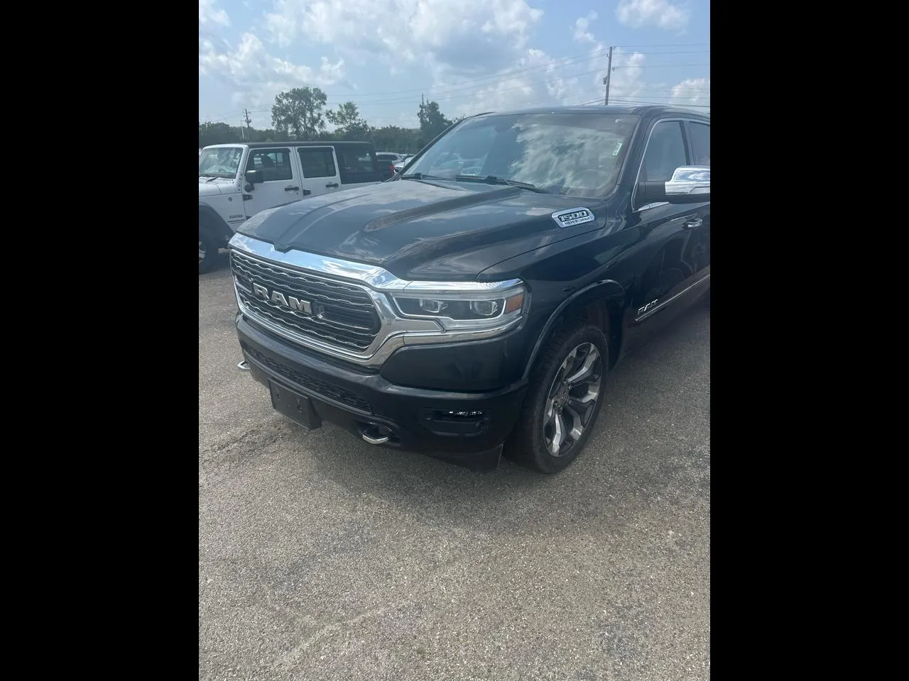 Black 2021 RAM 1500 Limited Crew Cab SWB 4WD for sale in Indianapolis, IN