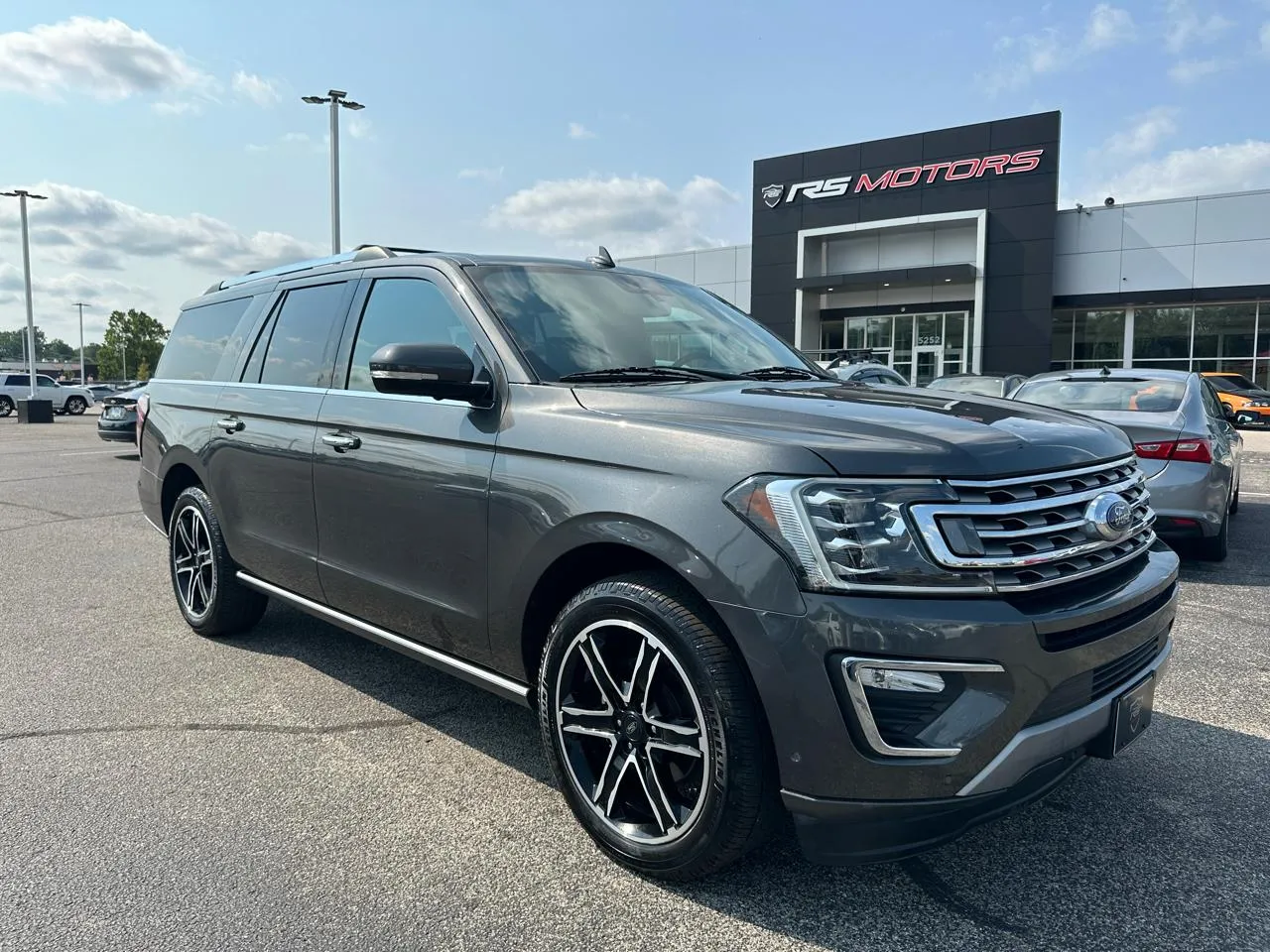 Gray 2020 Ford Expedition MAX Limited for sale in Indianapolis, IN