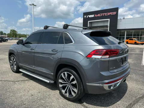Another view of 2020 Volkswagen Atlas Cross Sport V6 SEL Premium R-Line 4MOTION for sale in Indianapolis, IN at RS Motors