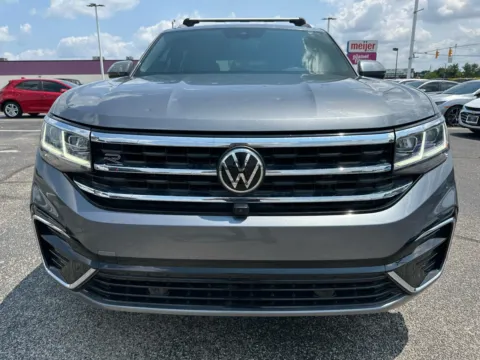 More photos of 2020 Volkswagen Atlas Cross Sport V6 SEL Premium R-Line 4MOTION at RS Motors, IN
