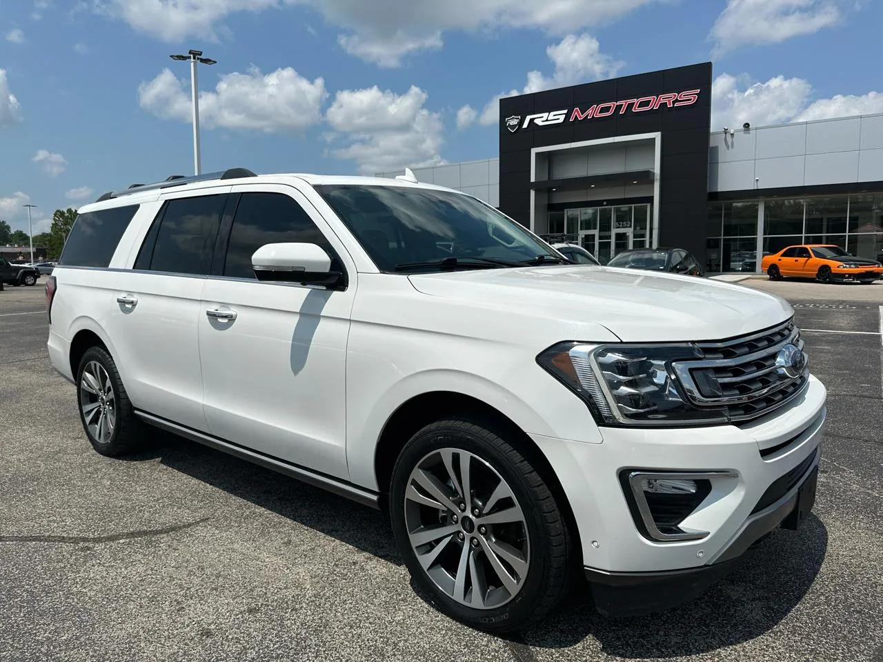 White 2021 Ford Expedition MAX Limited 4WD for sale in Indianapolis, IN