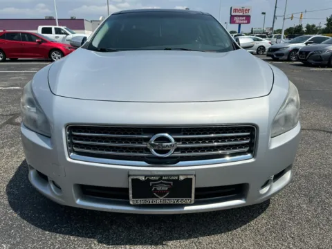 More photos of 2011 Nissan Maxima SV at RS Motors, IN