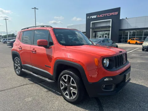 Orange 2017 Jeep Renegade Latitude 4WD for sale in Indianapolis, IN