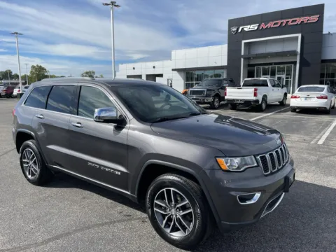 Photos of 2018 Jeep Grand Cherokee Limited 4WD for sale in Indianapolis, IN at RS Motors