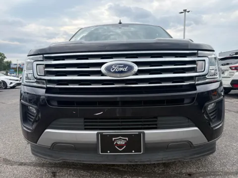 More photos of 2020 Ford Expedition XLT at RS Motors, IN