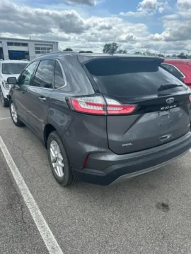 Photos of 2022 Ford Edge SEL AWD for sale in Indianapolis, IN at RS Motors