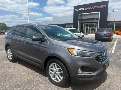 Photos of 2022 Ford Edge SEL AWD for sale in Indianapolis, IN at RS Motors