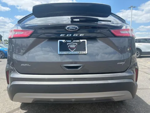 More photos of 2022 Ford Edge SEL AWD at RS Motors, IN